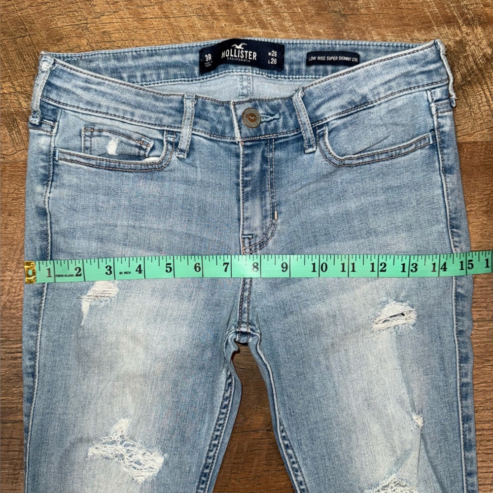 Hollister Low Rise Super Skinny Crop Women’s Jeans - Picture 5 of 14